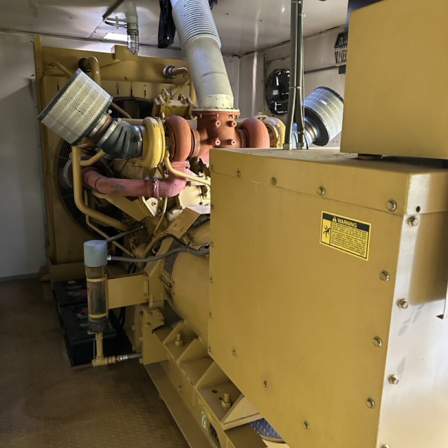 750KW CATERPILLAR 3412 DIESEL GENERATOR